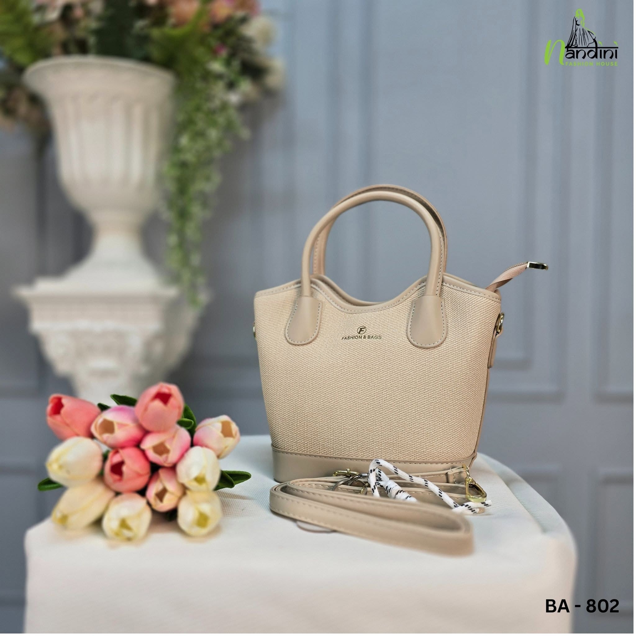Beige Minimalist Carryall