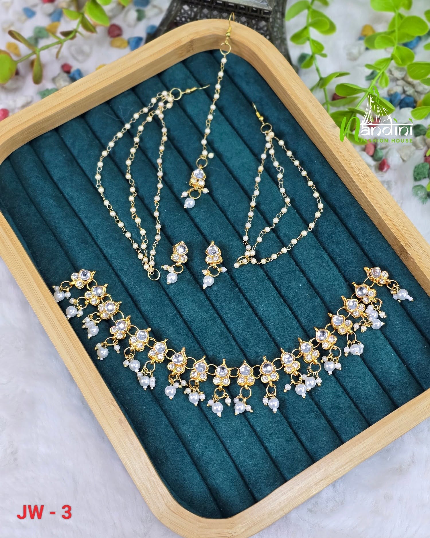 Traditional Gold-Tone  Stone Jewelry Set