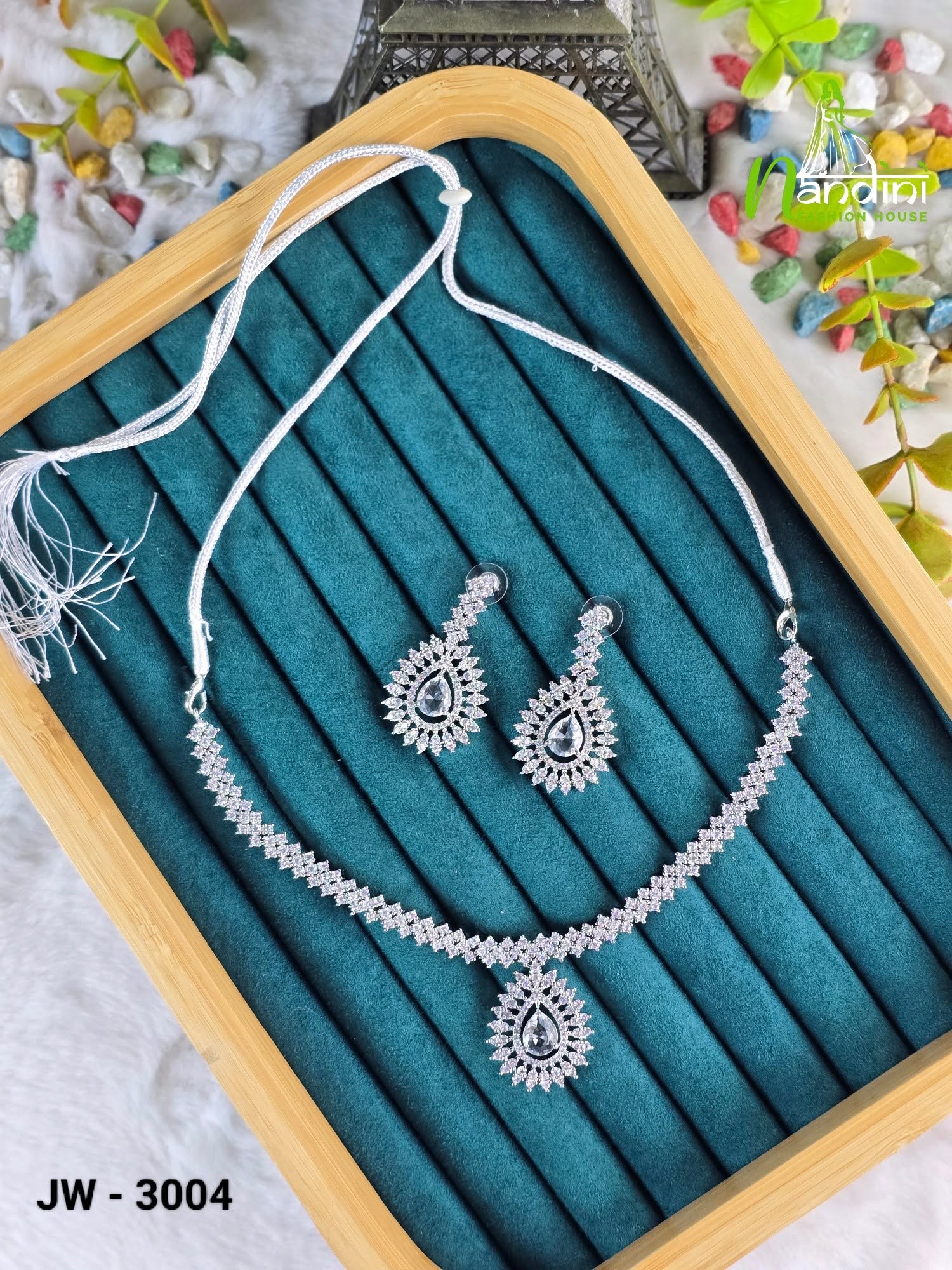 Teardrop Crystal Elegance Necklace Set