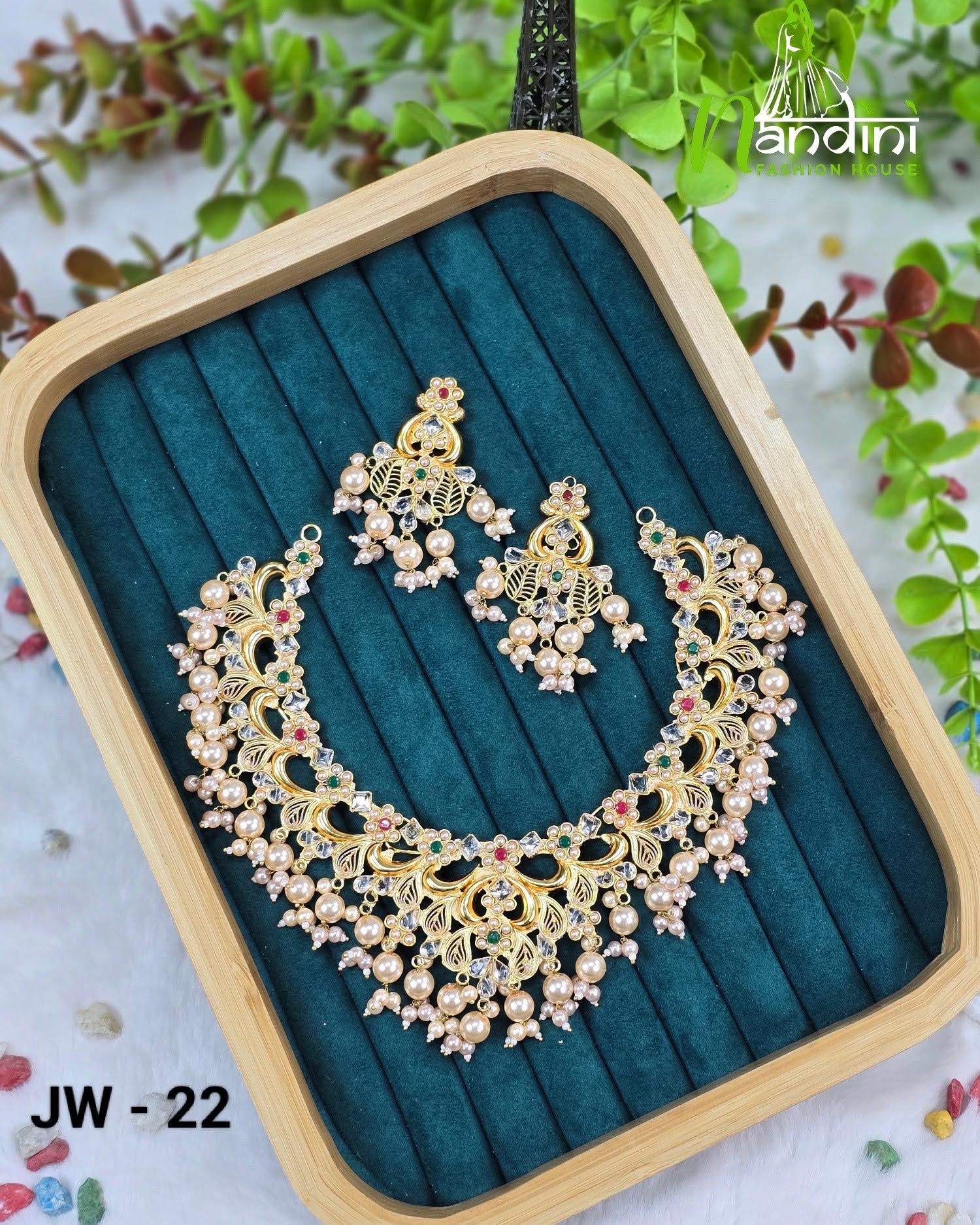 Floral Stone Necklace Set