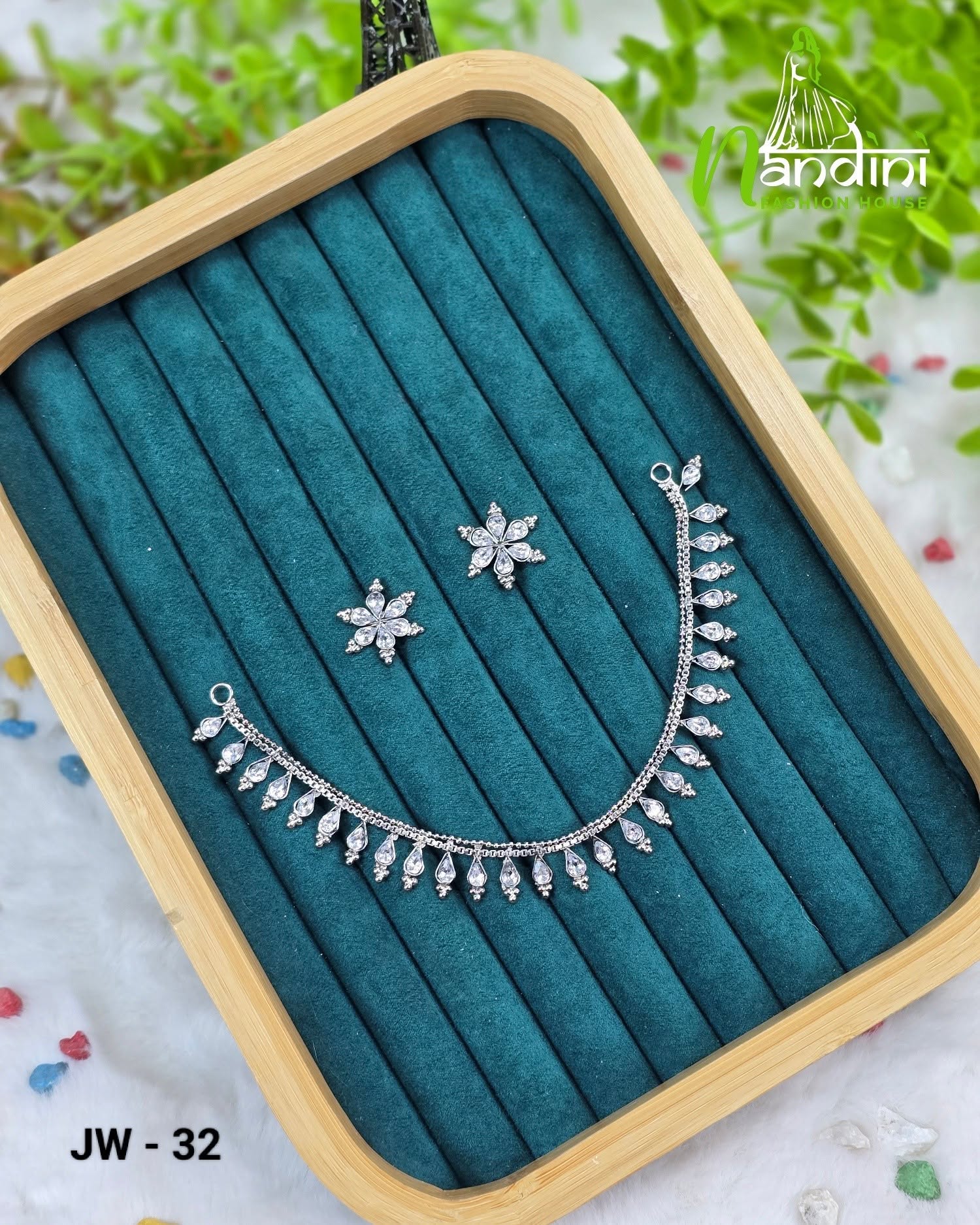 Elegant Teardrop Crystal Choker Set